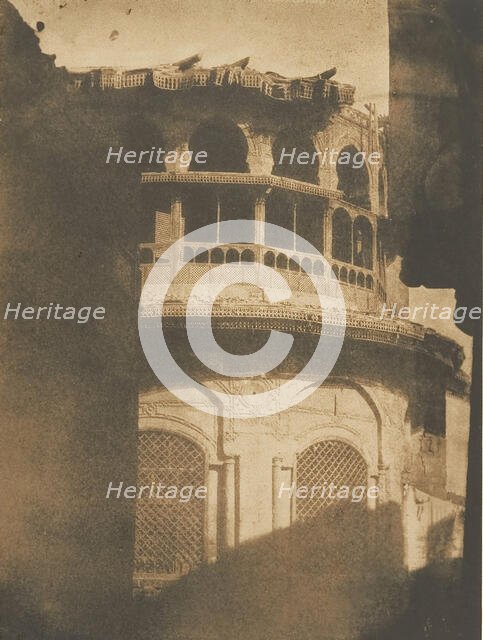 Sibyl ou Fontaine et Ecole de Souk-el-asr, au Kaire, December 1849-January 1850. Creator: Maxime du Camp.