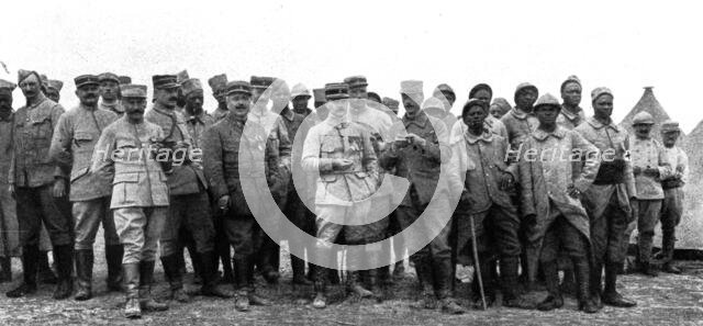 'La Bataille de la Somme; La prise de la Maisonnette: les vainqueurs de la Maisonnette', 1916. Creator: Unknown.