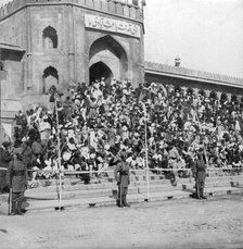 Spectators at Jumma Masjid, Bangalore, India, 1900s.Artist: H Hands & Son