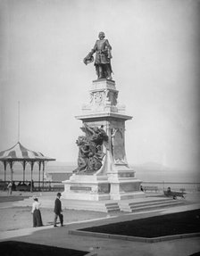 Champlain's statue, Quebec, between 1910 and 1920. Creator: Unknown.
