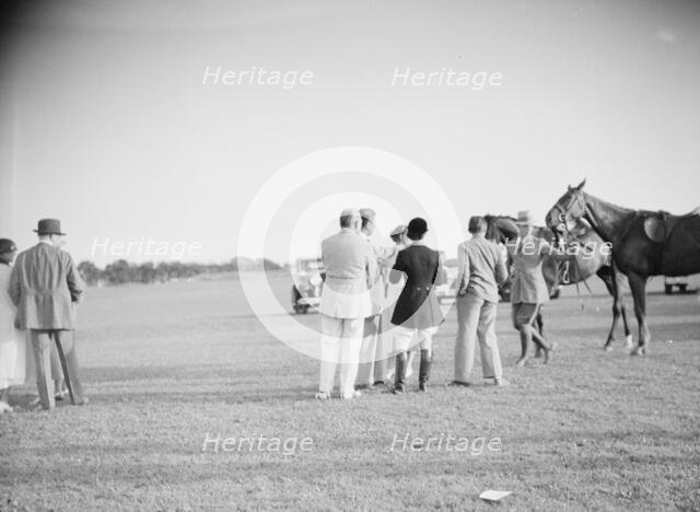Horse show, East Hampton, Long Island., between 1933 and 1942. Creator: Arnold Genthe.