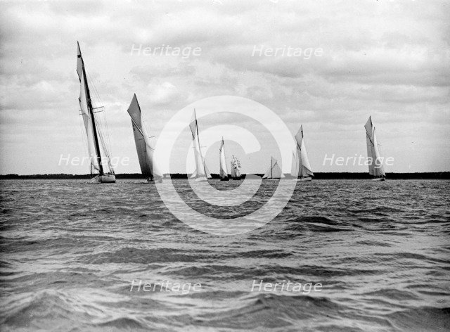Start for the King's Cup yacht race, 1913. Creator: Kirk & Sons of Cowes.