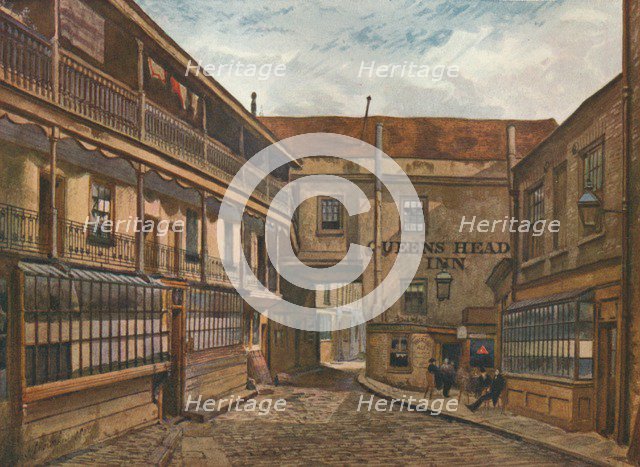 'The Yard of the Queen's Head Inn, Borough', Southwark, London, 1880 (1926) Artist: John Crowther.