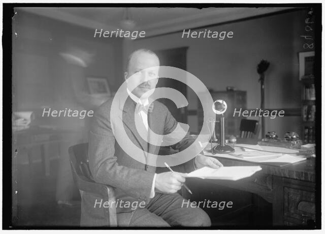 Walter S. Gifford, between 1914 and 1918. Creator: Harris & Ewing.