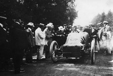 Pipe driven by Lucien Hautvast in the 1904 Gordon Bennett Cup at Homburg, Germany. Creator: Unknown.