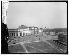 Union Station, between 1910 and 1920. Creator: Harris & Ewing.