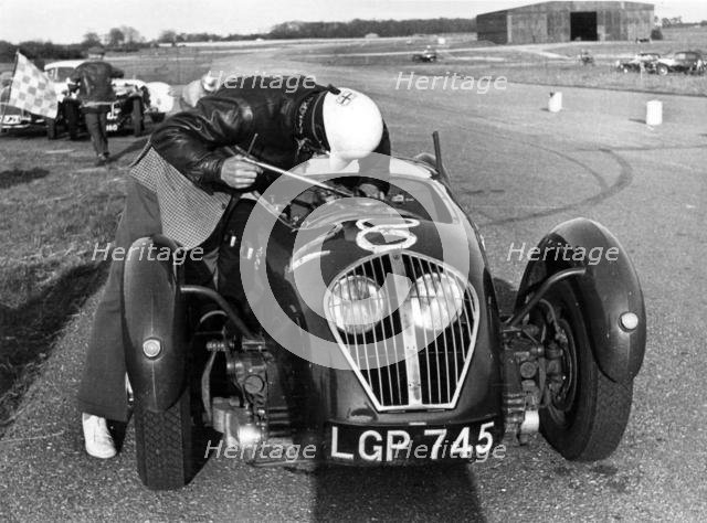 Healey Silverstone, H.Kemp at Snetterton 1953. Creator: Unknown.