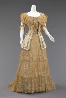 Evening dress, French, ca. 1895. Creator: Rouff.