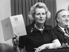 Margaret Thatcher promises nine and a half per cent mortgages by Christmas, 28th September 1974. Artist: Unknown