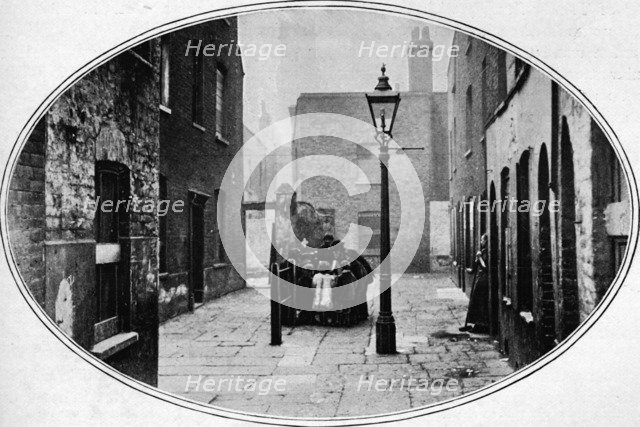 Ripe for eviction, London, c1901 (1901). Artist: Unknown.