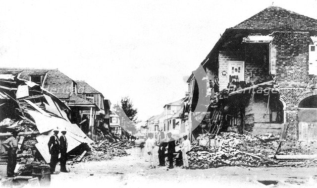 Earthquake damage, Duke Street, Kingston, Jamaica, 1907. Artist: Unknown