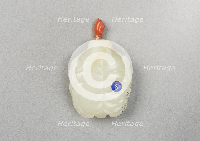 Jade snuff bottle in a turtle form, China, Qing dynasty, 1644-1911. Creator: Unknown.