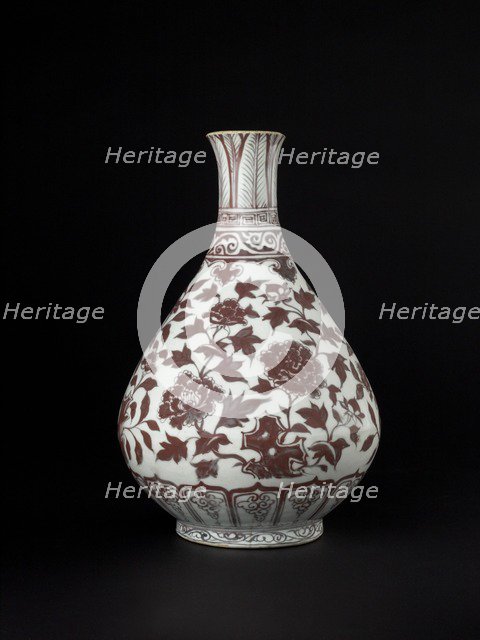 Vase with floral decoration, late 14th century. Artist: Unknown.