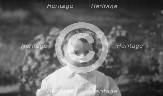 Parker, Lieutenant, baby of, portrait photograph, 1911 Feb. 8. Creator: Arnold Genthe.