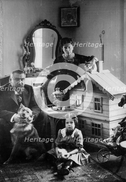 Russian author Alexander Kuprin at home with his family, Gatchina, Russia, early 20th century. Artist: Unknown