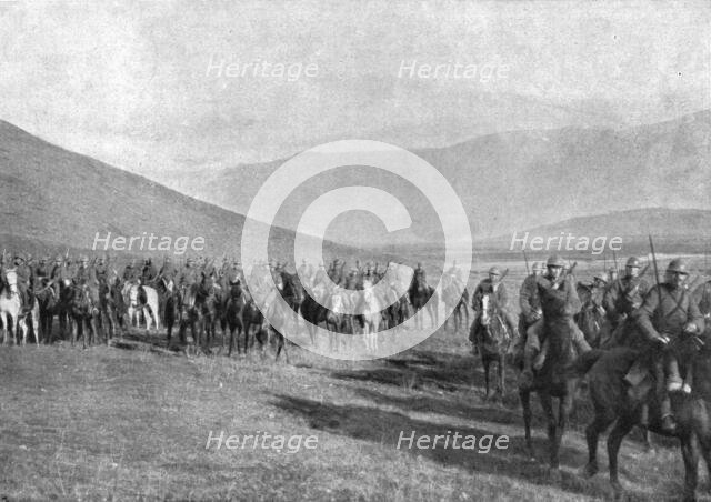 'les Italiens en Albanie ; la cavalerie italienne dans la vallee du drino', 1916. Creator: Unknown.