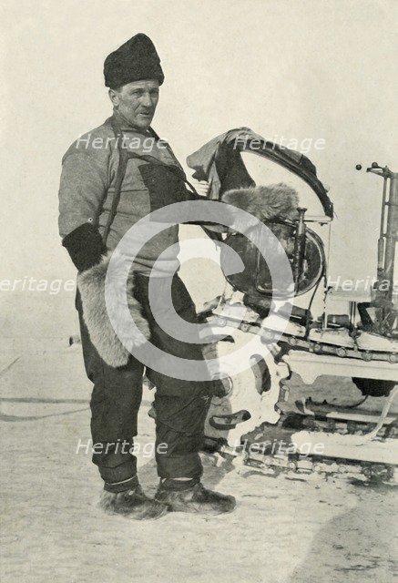 'Chief Stoker Lashly (Who received the Albert Medal)', 1911, (1913). Artist: Herbert Ponting.