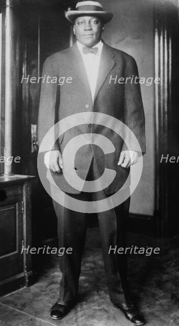Jack Johnson, between c1910 and c1915. Creator: Bain News Service.