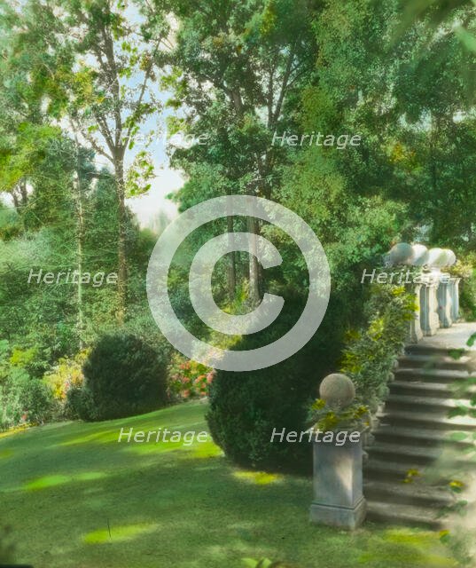 "The Causeway," James Parmelee house, 3100 Macomb Street, Washington, D.C., 1919. Creator: Frances Benjamin Johnston.
