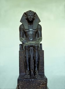 Tuthmosis III, statue from Thebes made in diorite.