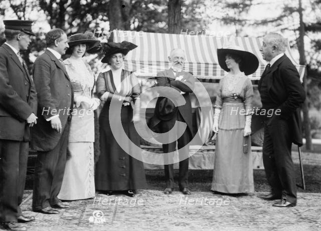 Mrs. B. Cochran [i.e., Cockran], Mrs. Oscar Straus, Oscar Straus, Mrs. T. Roosevelt..., 1912. Creator: Bain News Service.
