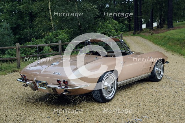 Chevrolet Corvette Stingray convertible 1964. Artist: Simon Clay.