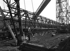 Lifting a conveyor bridge, Manvers coal preparation plant, near Rotherham, South Yorkshire, 1956. Artist: Michael Walters