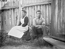 Elizabeth Esplain L'Estrange (nee Ely ) & son, Frederick Robert L'Estrange, 1906. Creator: Robert Augustus Henry L'Estrange.