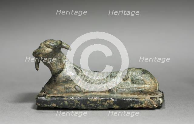 Recumbent Animal on Grater, 700-500 BC. Creator: Unknown.