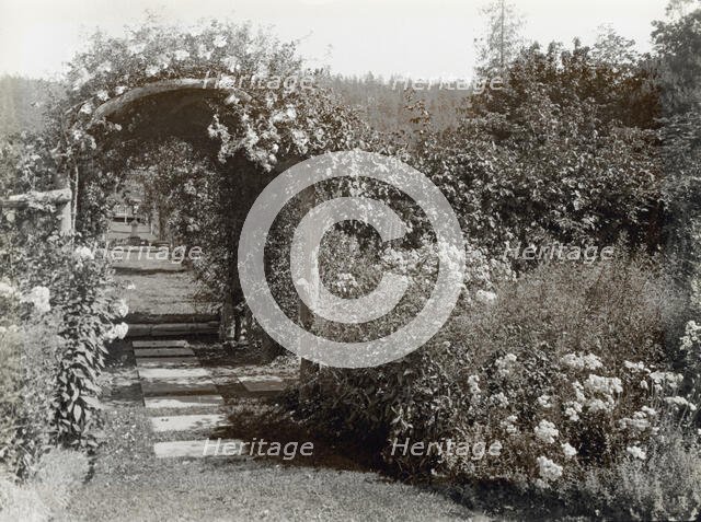 "Benvenuto," Robert Pim Butchart house, 800 Benvenuto Avenue, Central Saanich, Canada, 1923. Creator: Frances Benjamin Johnston.