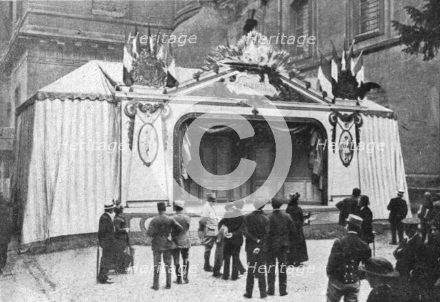 ''La Bataille de la Somme; Le Theatre du front', 1916. Creator: Unknown.