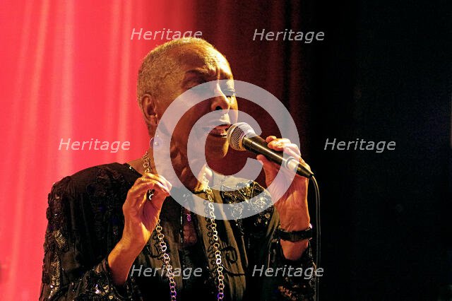 Elaine Delmar, Elaine Delmar Quintet, Battle Jazz Festival, Battle, East Sussex, July 2023. Creator: Brian O'Connor.