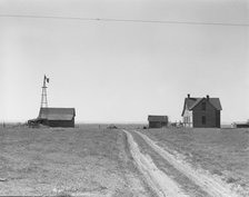 Abandoned farmhouse in the Columbia Basin, one mile east of Quincy, Grant County, Washington, 1939. Creator: Dorothea Lange.