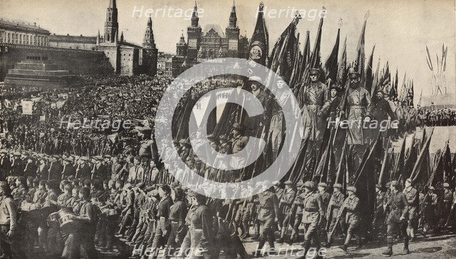 Illustration from USSR Builds Socialism, 1933. Creator: Lissitzky, El (1890-1941).