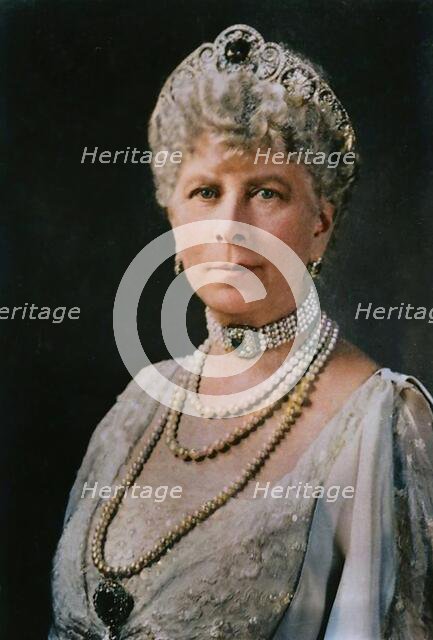 'HM Queen Mary' (1867-1953), 1937. Creator: Unknown.