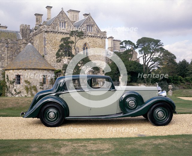 A 1938 Rolls-Royce Phantom III. Artist: Unknown