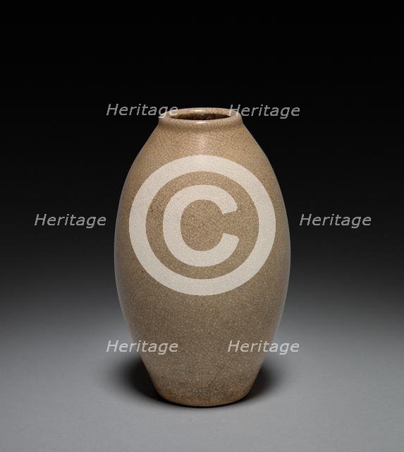 Vase: Dhong-ke Ware, 1368- 1644. Creator: Unknown.