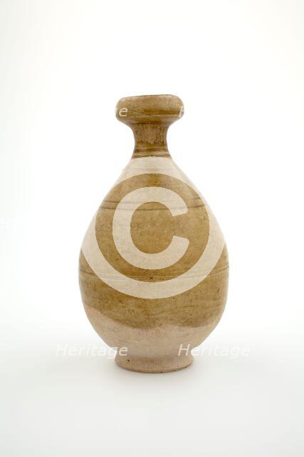 Bottle with garlic-head mouth, about 600. Creator: Unknown.