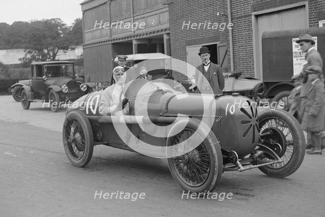 Henry Segrave in his Sunbeam 2 litre GP at Brooklands, Surrey, 1922. Artist: Bill Brunell.