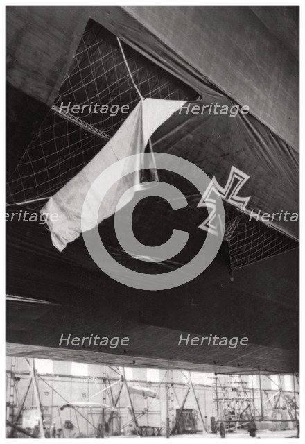 Damaged German navy Zeppelin airship, World War I, 1914-1918 (1933). Artist: Unknown