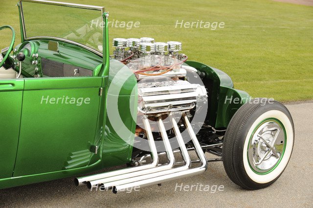 Ford Roadster Custom 1929. Artist: Simon Clay.