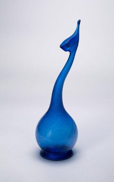 Swan-necked flask, Qajar dynasty (1796-1925), 19th century. Creator: Unknown.