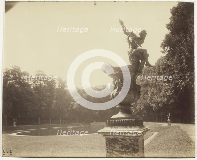 Versailles, Grand Trianon (Vase par Le Lorrain), 1901. Creator: Eugene Atget.