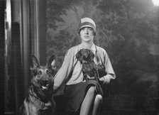 Goldbeck, Walter, Mrs., with dogs, portrait photograph, 1926 Oct. 18. Creator: Arnold Genthe.