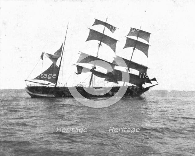 'Les sous-marins allemands a l'Oeuvre; Deux phases de l'agonie d'un voiler', 1918. Creator: Unknown.