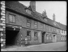 Burnham House, 11-13 Nelson Street, Kings Lynn, King's Lynn and West Norfolk, Norfolk, 1942. Creator: George Bernard Mason.