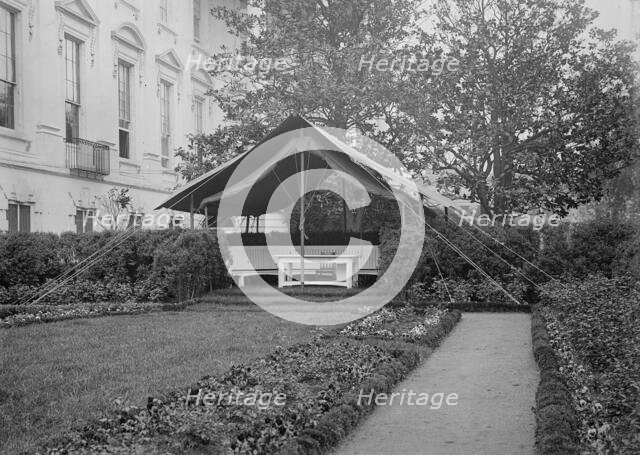 White House - Tent in Rose Garden, 1914. Creator: Harris & Ewing.
