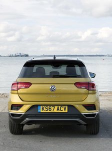 2017 Volkswagen T-Roc. Creator: Unknown.