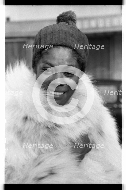 Dionne Warwick, London, 1974.   Artist: Brian O'Connor.