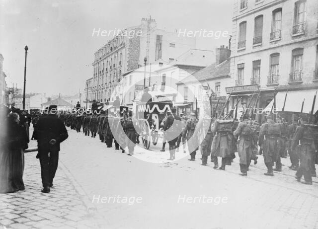 English soldiers buried, Versailles, 29 Oct 1914. Creator: Bain News Service.
